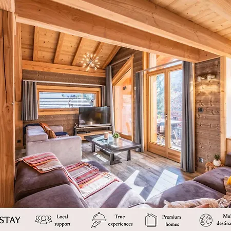 Chalet Hirondelle - By Emerald *
